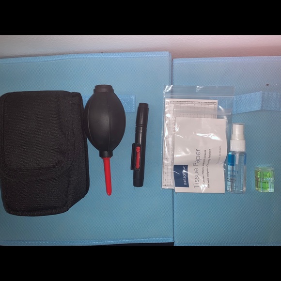 Canon DSLR Shoulder Bag + Cleaning Kit - Picture 6 of 7
